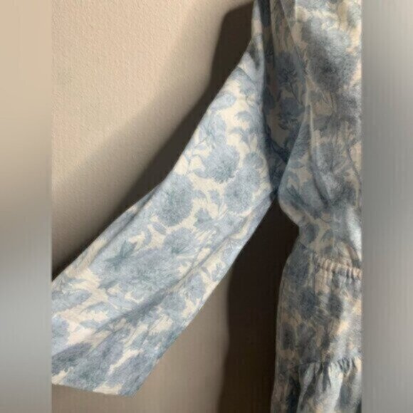 Vince Dahlia Long Sleeve Double V Neck Cut Out Back Dress - Picture 11 of 14